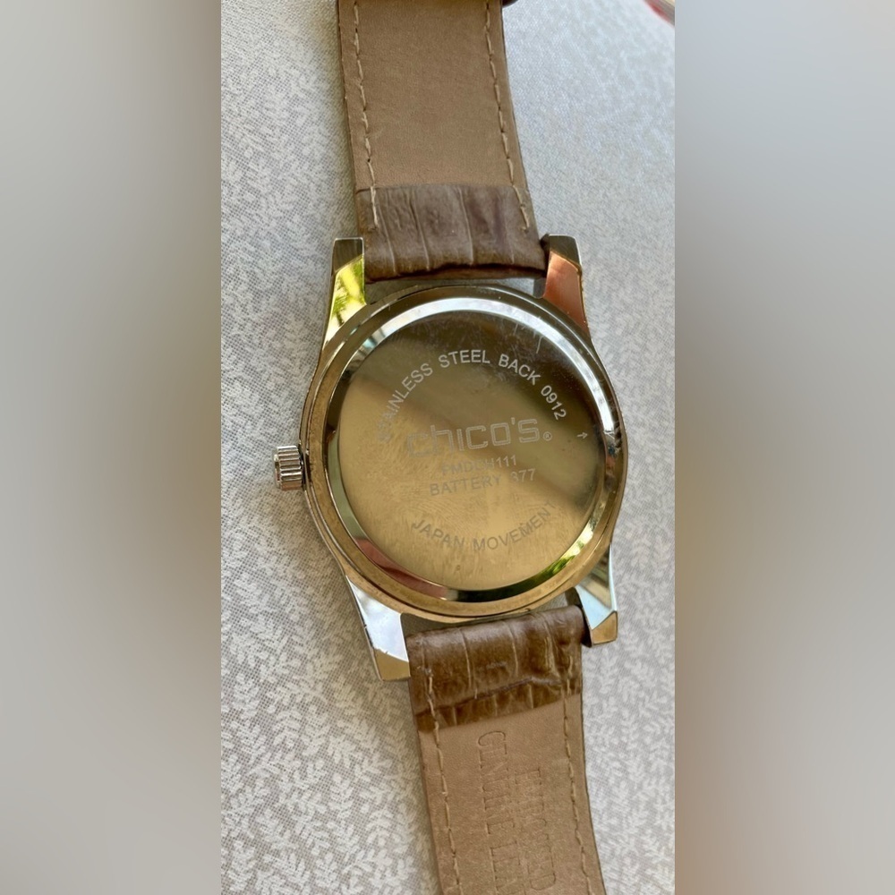 Chico's Running Tan Leather Strap Watch with Rhinestones Silver White Gold 9" - Picture 6 of 9